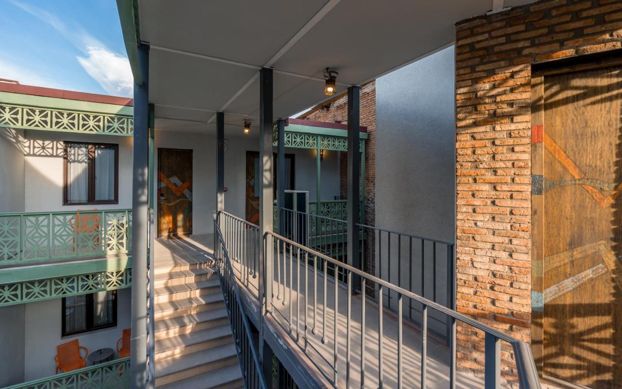 Boutique Kosher Hotel Tourfa Tbilisi Exterior photo