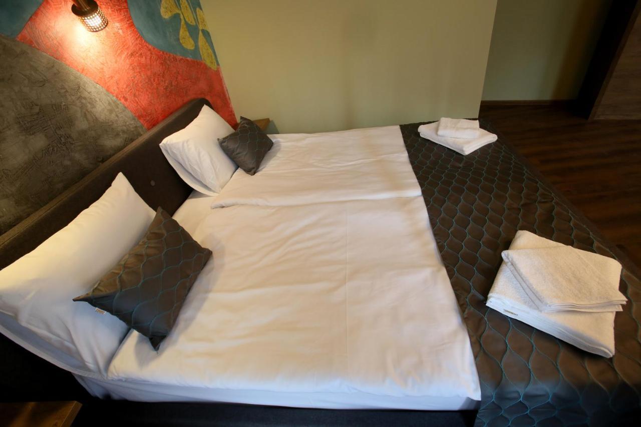 Boutique Kosher Hotel Tourfa Tbilisi Exterior photo